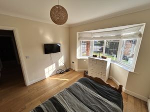 Photo 17- click for photo gallery